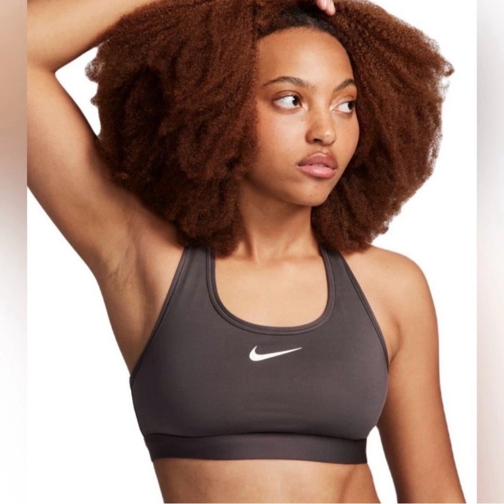 Nike Swoosh Women’s XL Medium Support Padded Racerback Ash Sports Bra